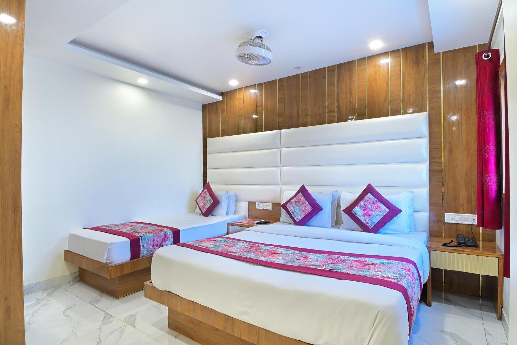 Hotel Glow Inn Paharganj-3 Mins Walk From New Delhi Railway Station Экстерьер фото