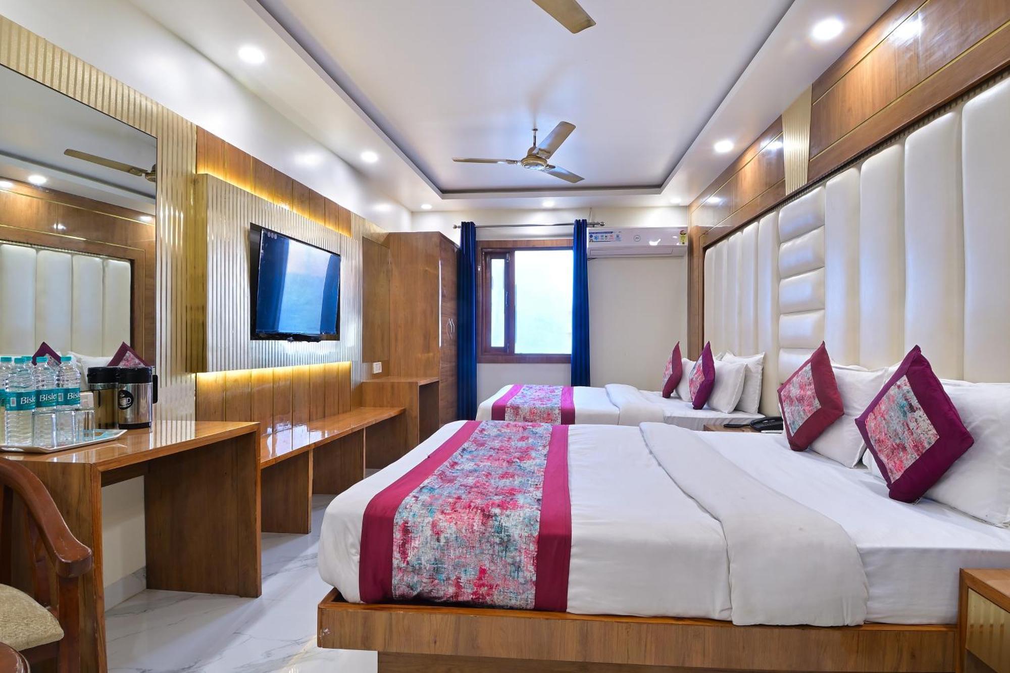 Hotel Glow Inn Paharganj-3 Mins Walk From New Delhi Railway Station Экстерьер фото