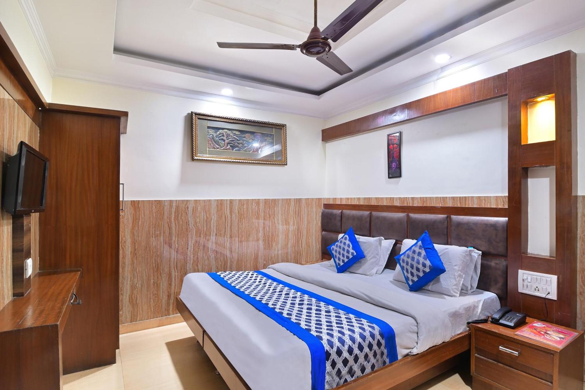 Hotel Glow Inn Paharganj-3 Mins Walk From New Delhi Railway Station Экстерьер фото