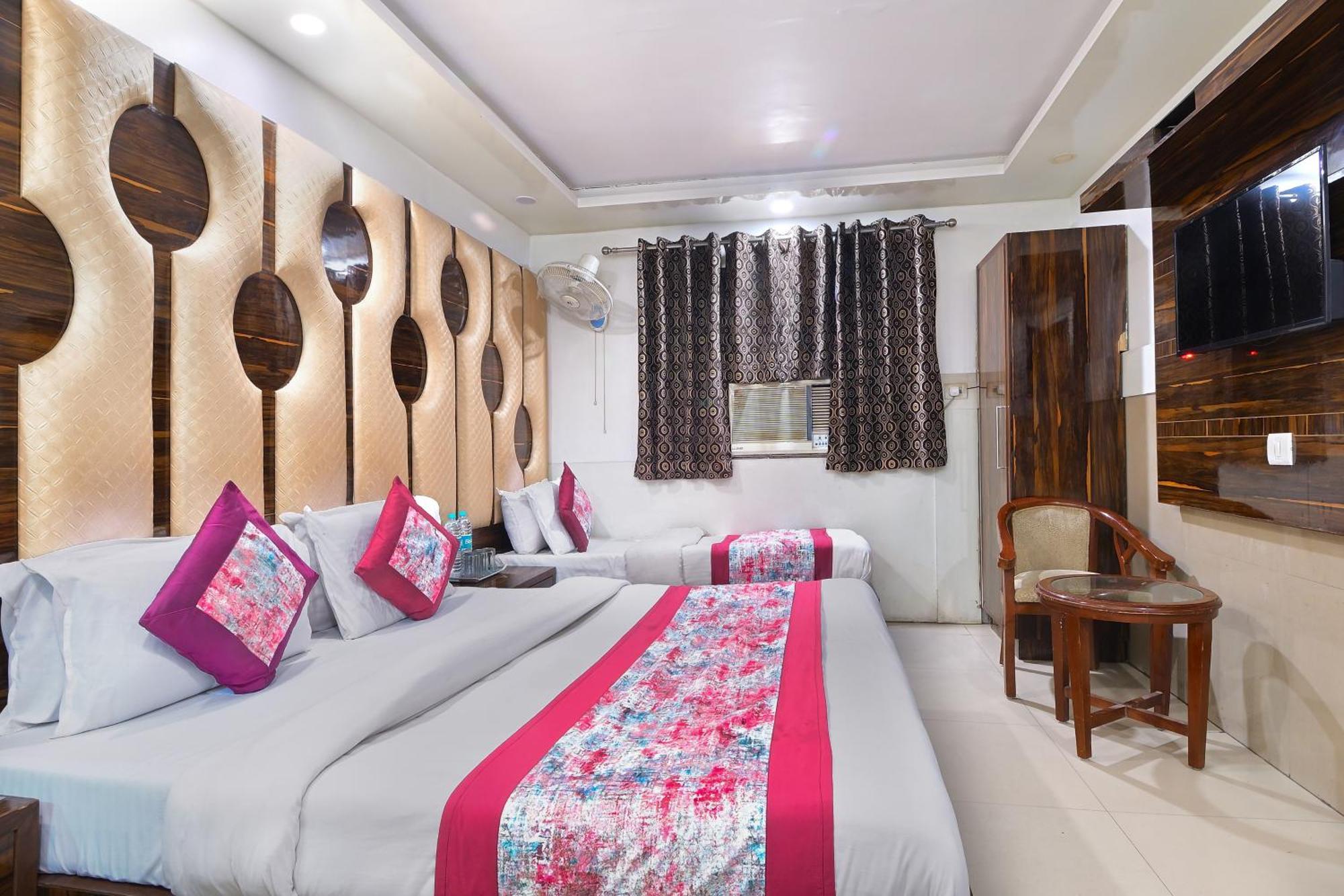 Hotel Glow Inn Paharganj-3 Mins Walk From New Delhi Railway Station Экстерьер фото