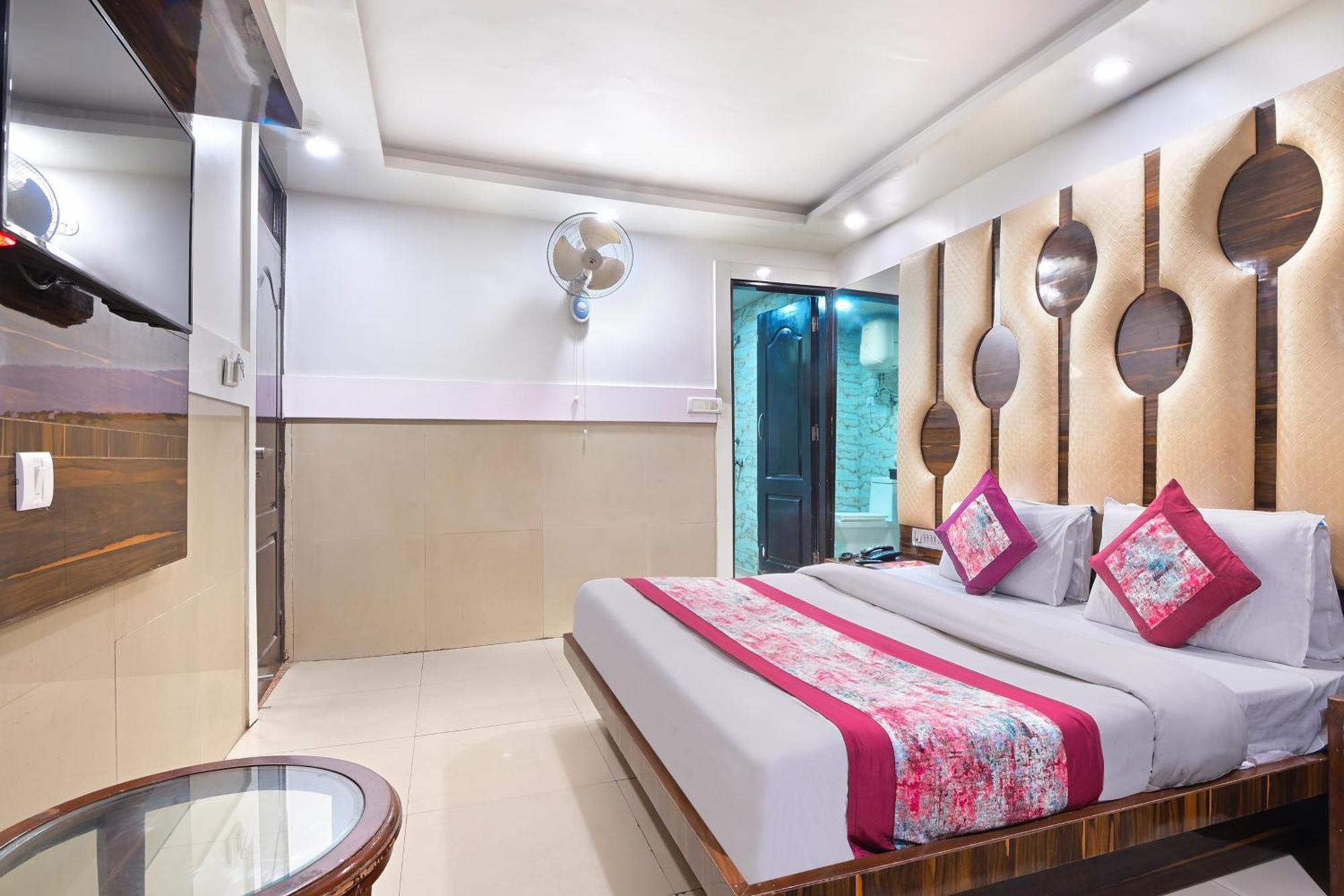 Hotel Glow Inn Paharganj-3 Mins Walk From New Delhi Railway Station Экстерьер фото