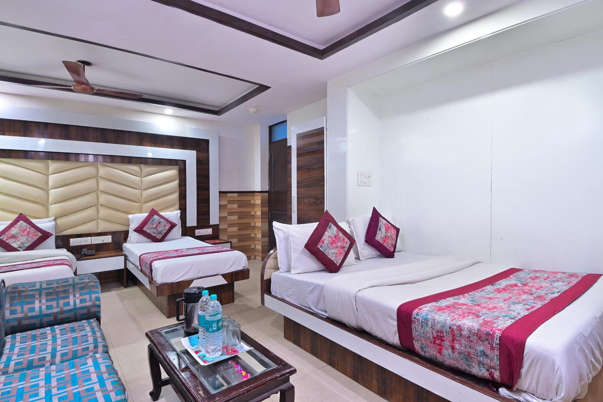 Hotel Glow Inn Paharganj-3 Mins Walk From New Delhi Railway Station Экстерьер фото